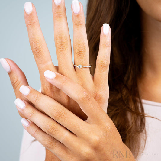 Solitaire Twist Diamond Engagement Ring