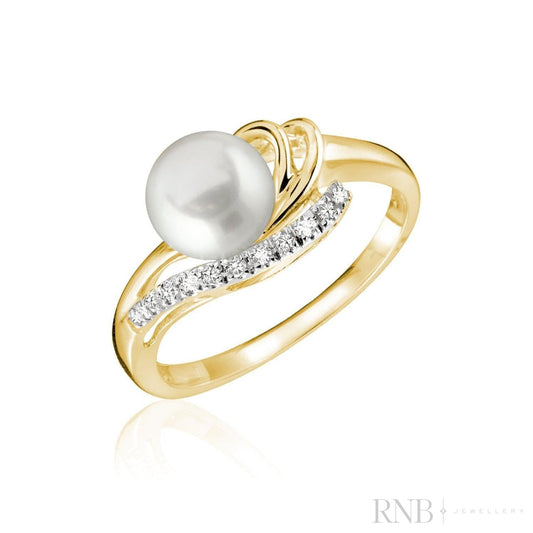 Cultured Pearl & Diamond Ring