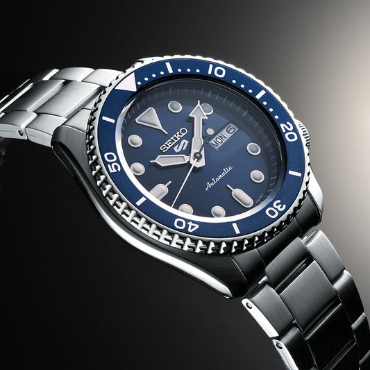 Seiko 5 Sports SKX series Watch SRPD51