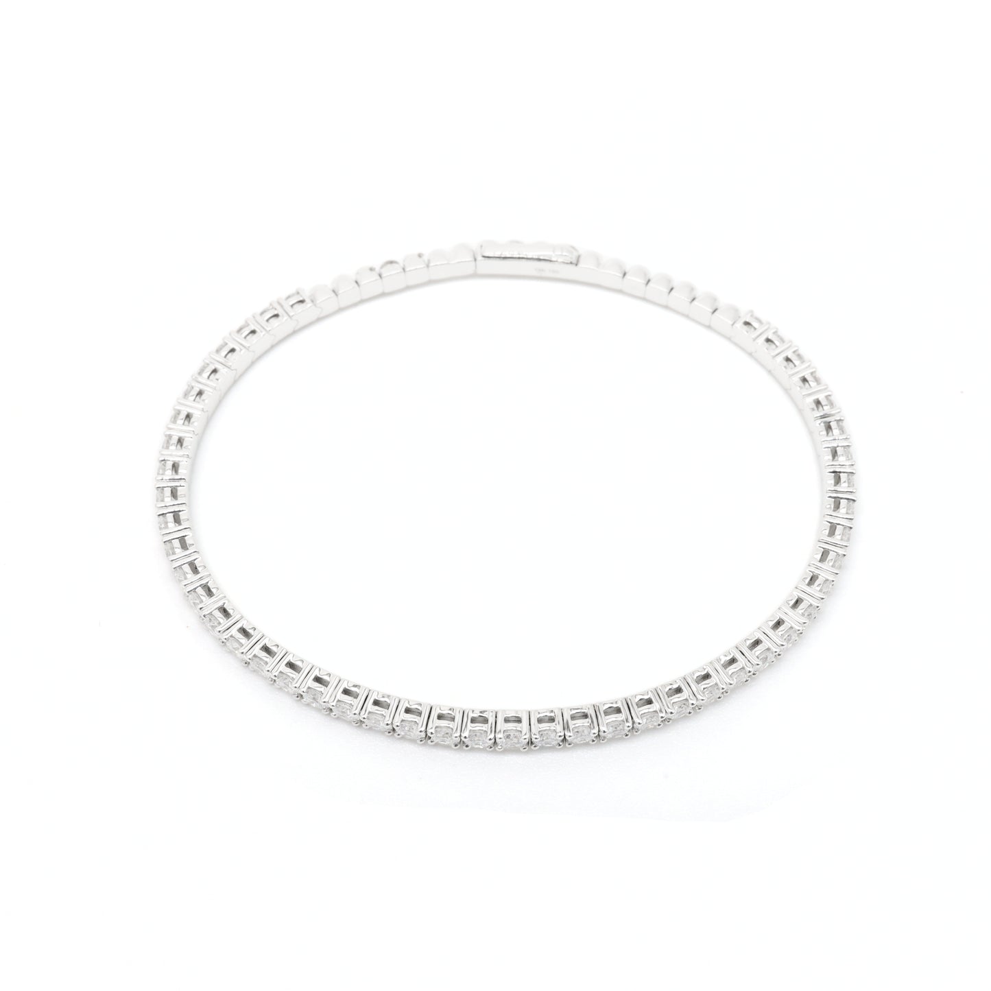 Lab Grown Round Brilliant Diamond Tennis Bangle