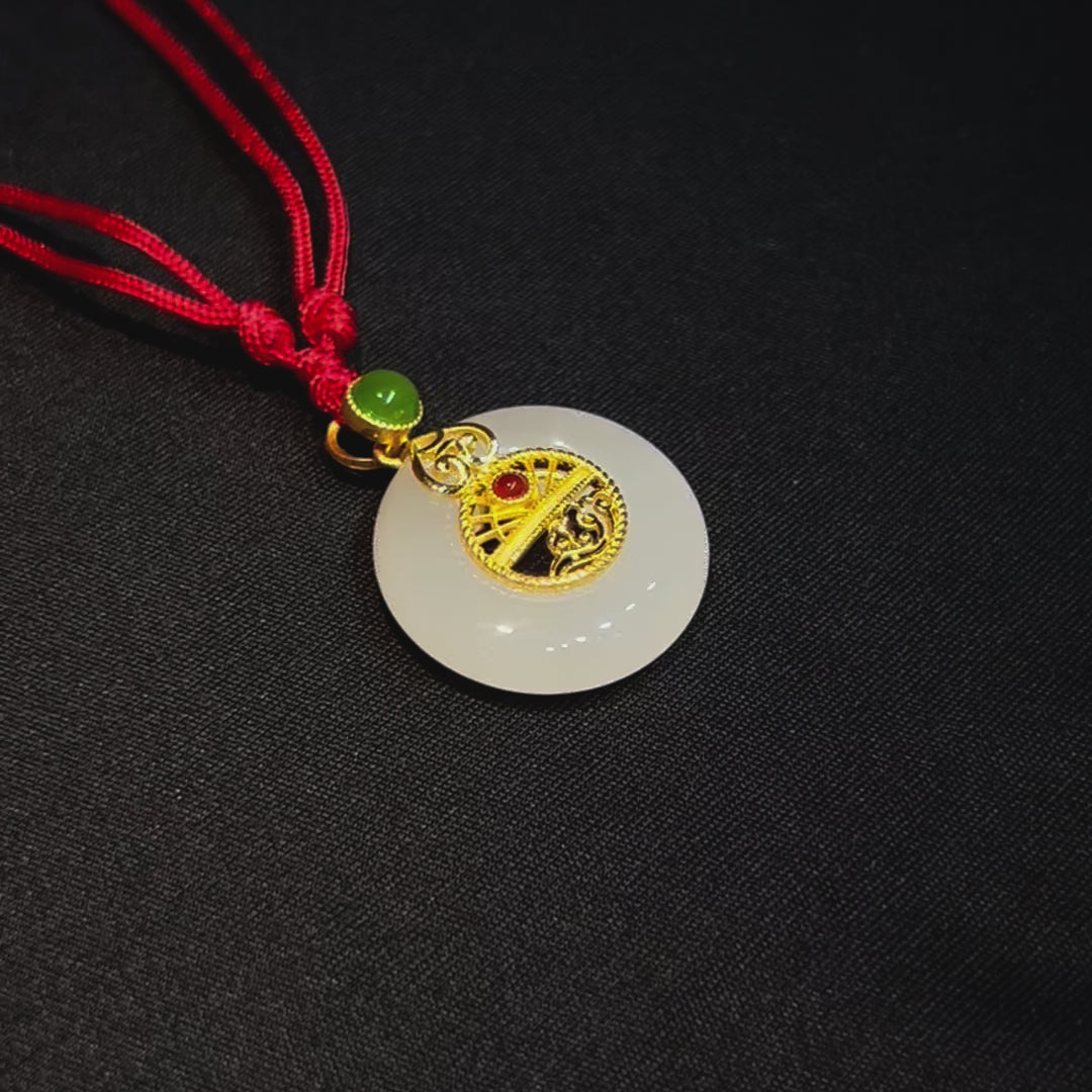 24K Hetian Jade Necklace (peace buckle) 24K Hetian Jade Necklace (peace buckle)