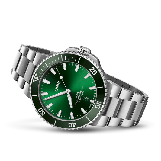 ORIS AQUIS DATE GREEN DIAL 43.5MM 01 733 7730 4157-07 8 24 05PEB