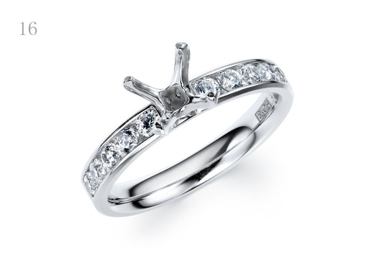 EsCa DIAMOND ENGAGEMENT RING SET IN 18K WHITE GOLD