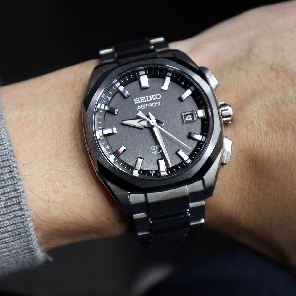 Seiko astron 2025 titanium ceramic