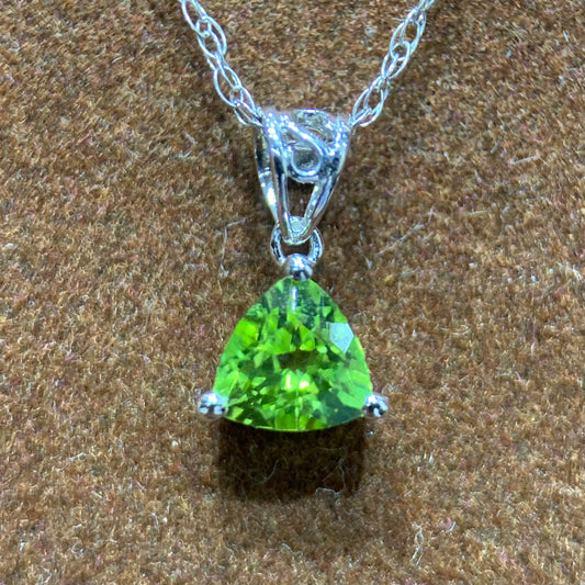 Trillion Cut Peridot Gemstone Necklace in 10k White Gold