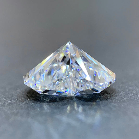 1.05ct VS1 E Heart-Shape Lab-Grown Diamond