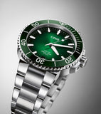 Oris Aquis Date Calibre 400 41.5 mm, green dial