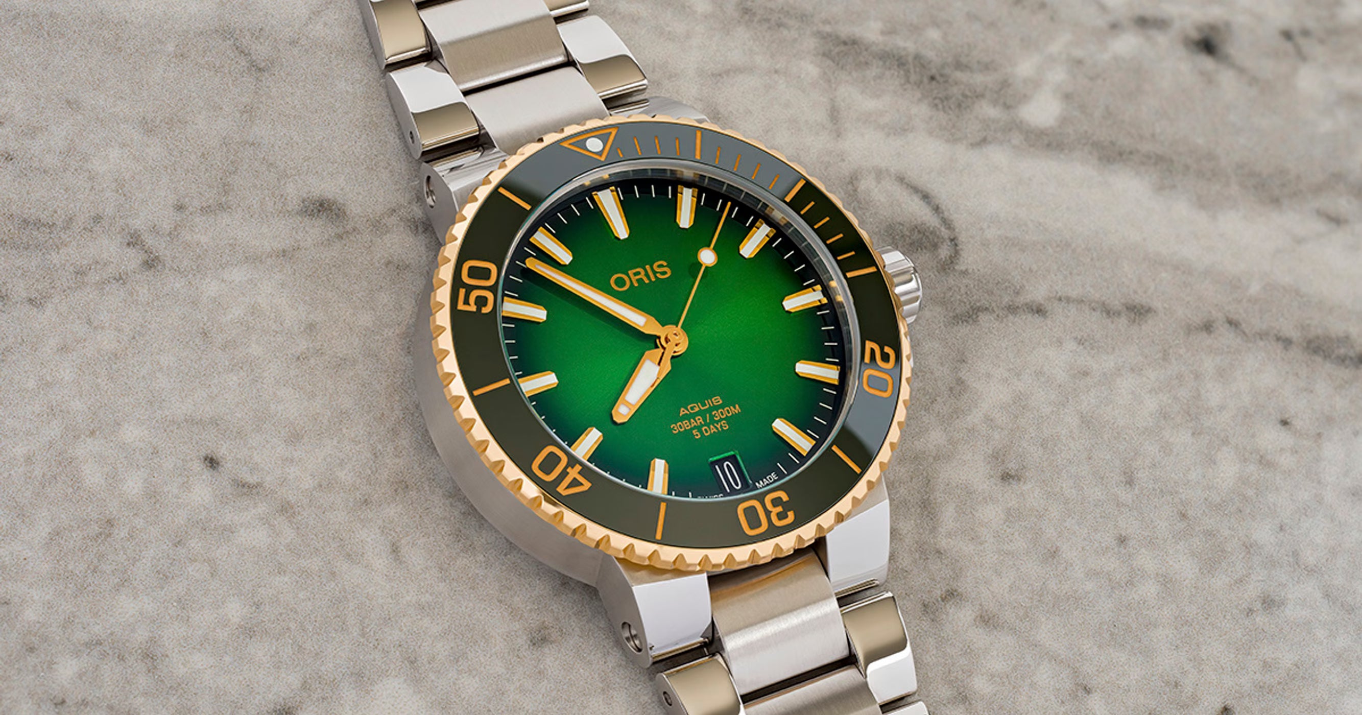 ORIS Aquis Date Calibre 400  01 400 7769 6357-07 8 22 09PEB