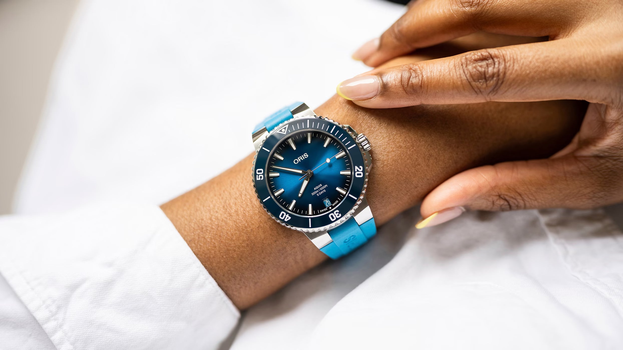 ORIS Aquis Date Calibre 400  01 400 7790 4135-07 4 23 45EB
