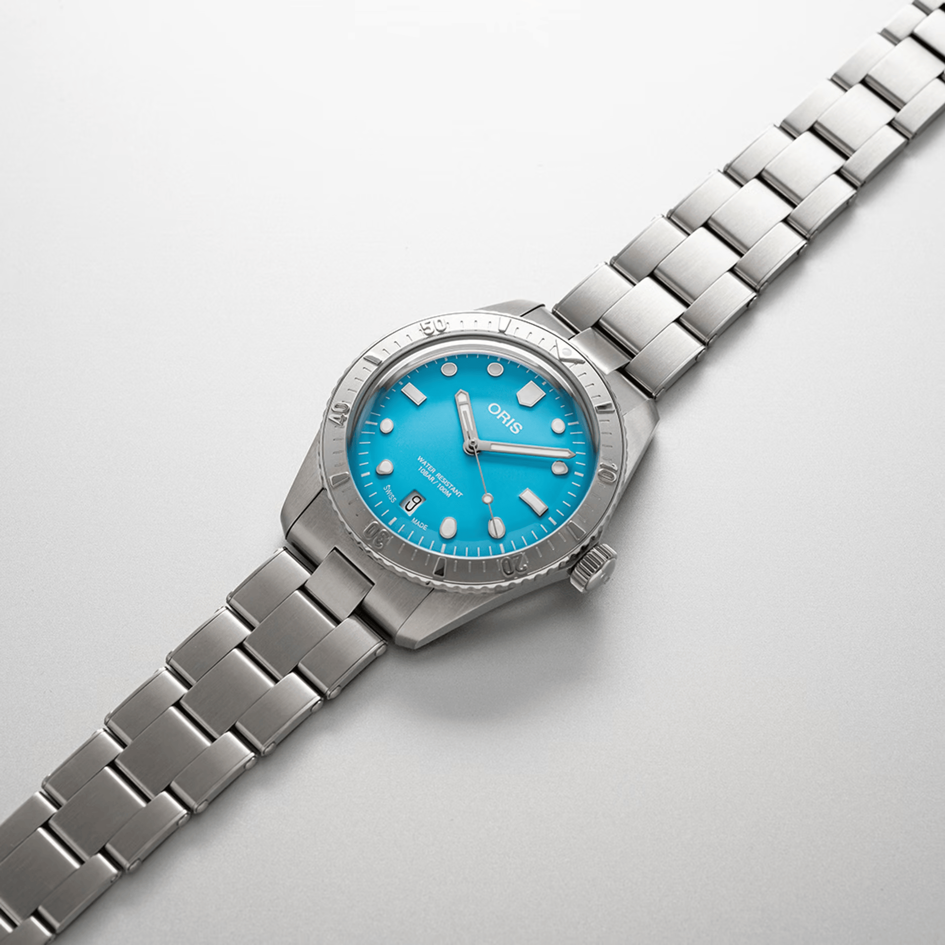Oris Divers Sixty-Five 38 Cotton Candy 01 733 7771 4055-07 8 19 18