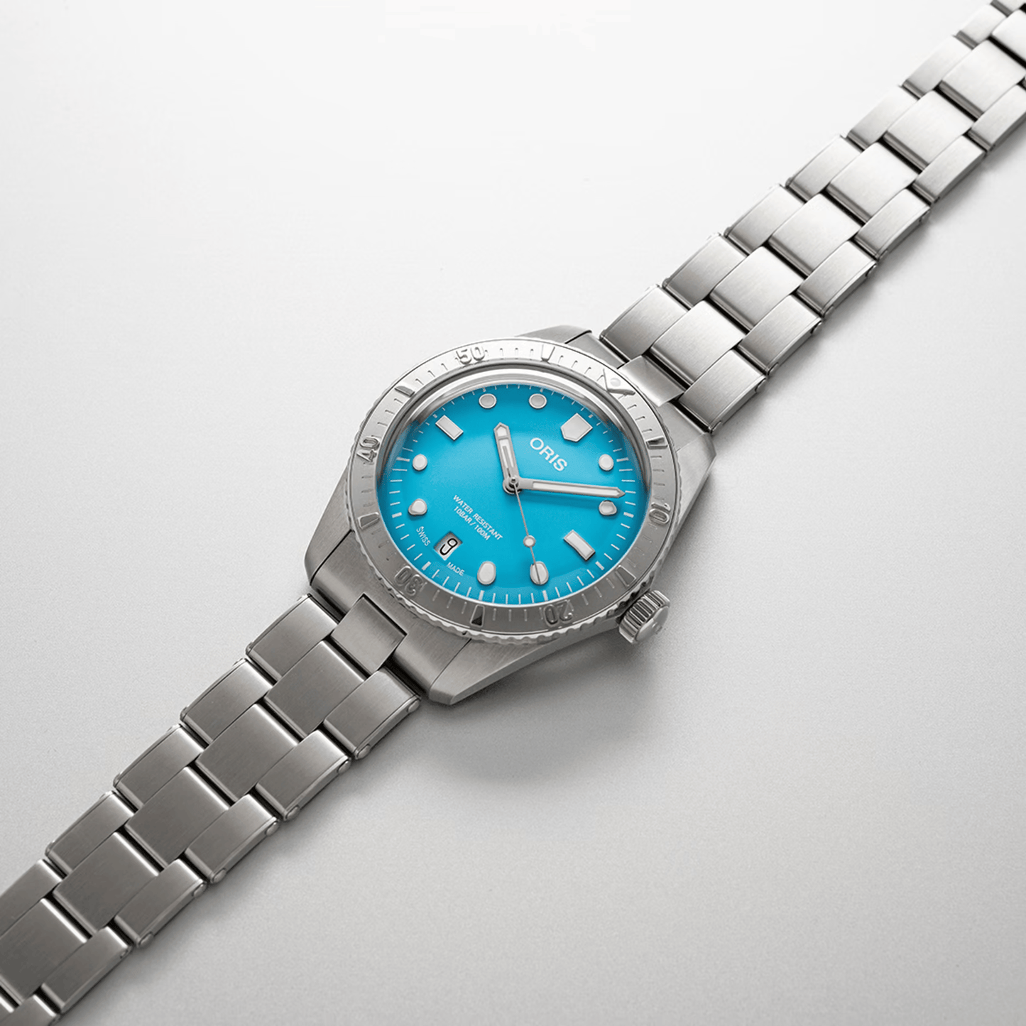 Oris Divers Sixty-Five 38 Cotton Candy 01 733 7771 4055-07 8 19 18