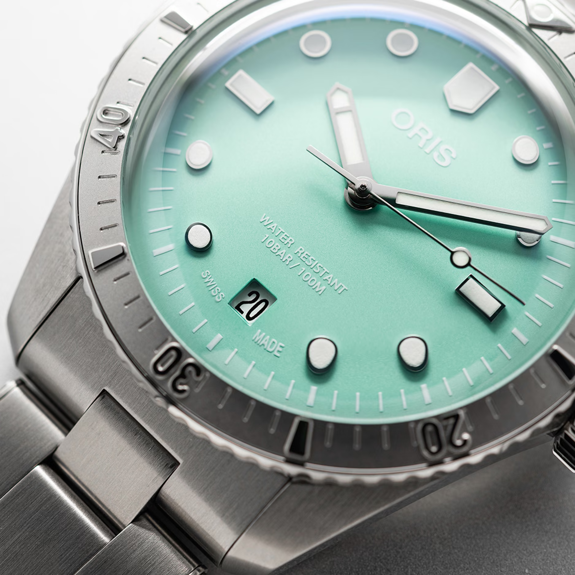 Oris Divers Sixty-Five 38 Cotton Candy 01 733 7771 4057-07 8 19 18