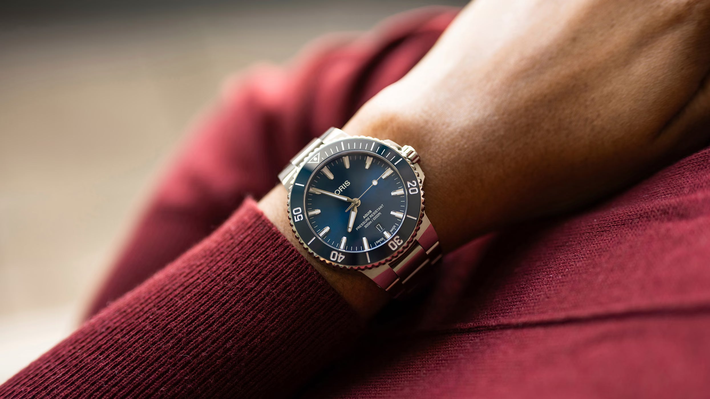 ORIS Aquis Date  01 733 7787 4135-07 8 22 04PEB