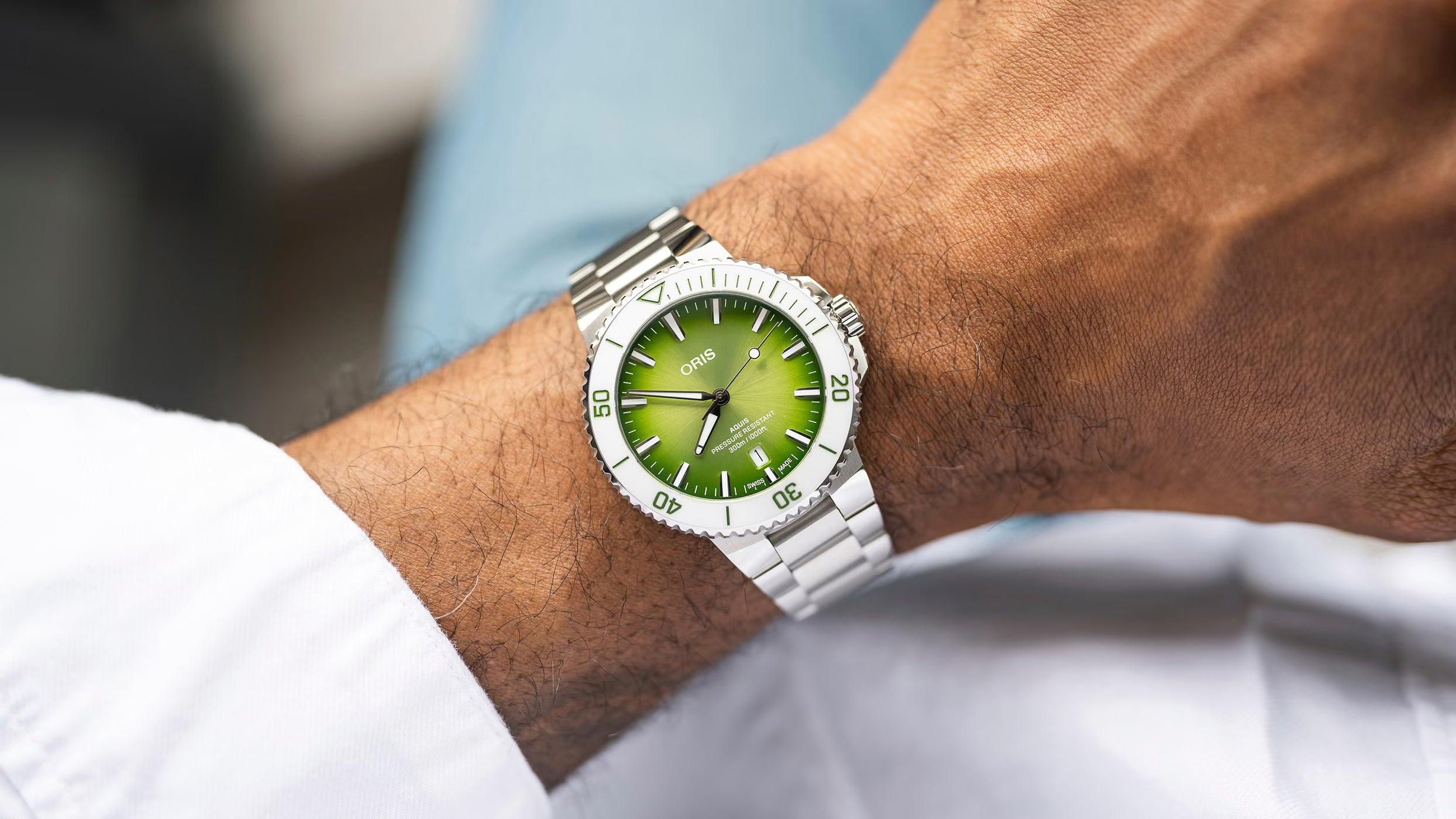 ORIS Aquis Date Taste of Summer  01 733 7787 4137-07 8 22 04PEB