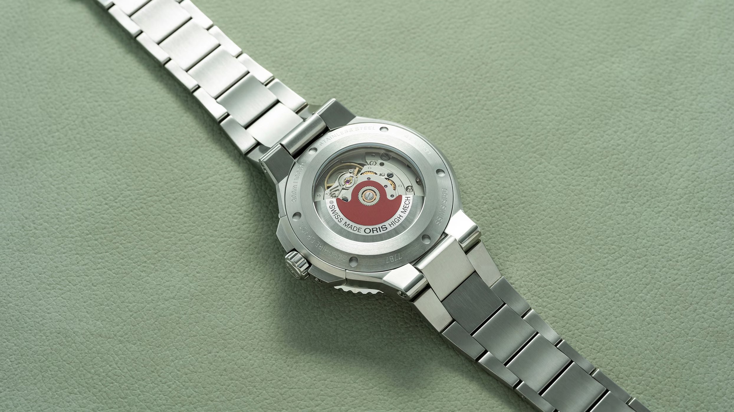 ORIS Aquis Date Taste of Summer  01 733 7787 4137-07 8 22 04PEB