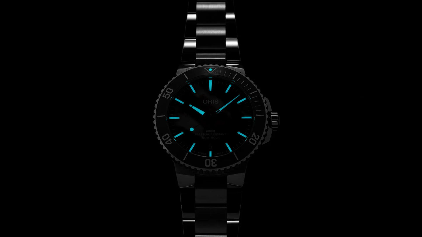 ORIS Aquis Date Upcycle 01 733 7787 4150-07 8 22 04PEB