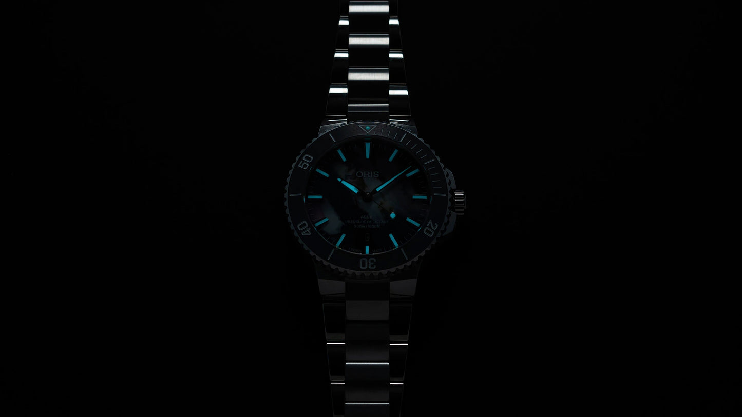 ORIS Aquis Date Upcycle  01 733 7789 4150-07 8 23 04PEB