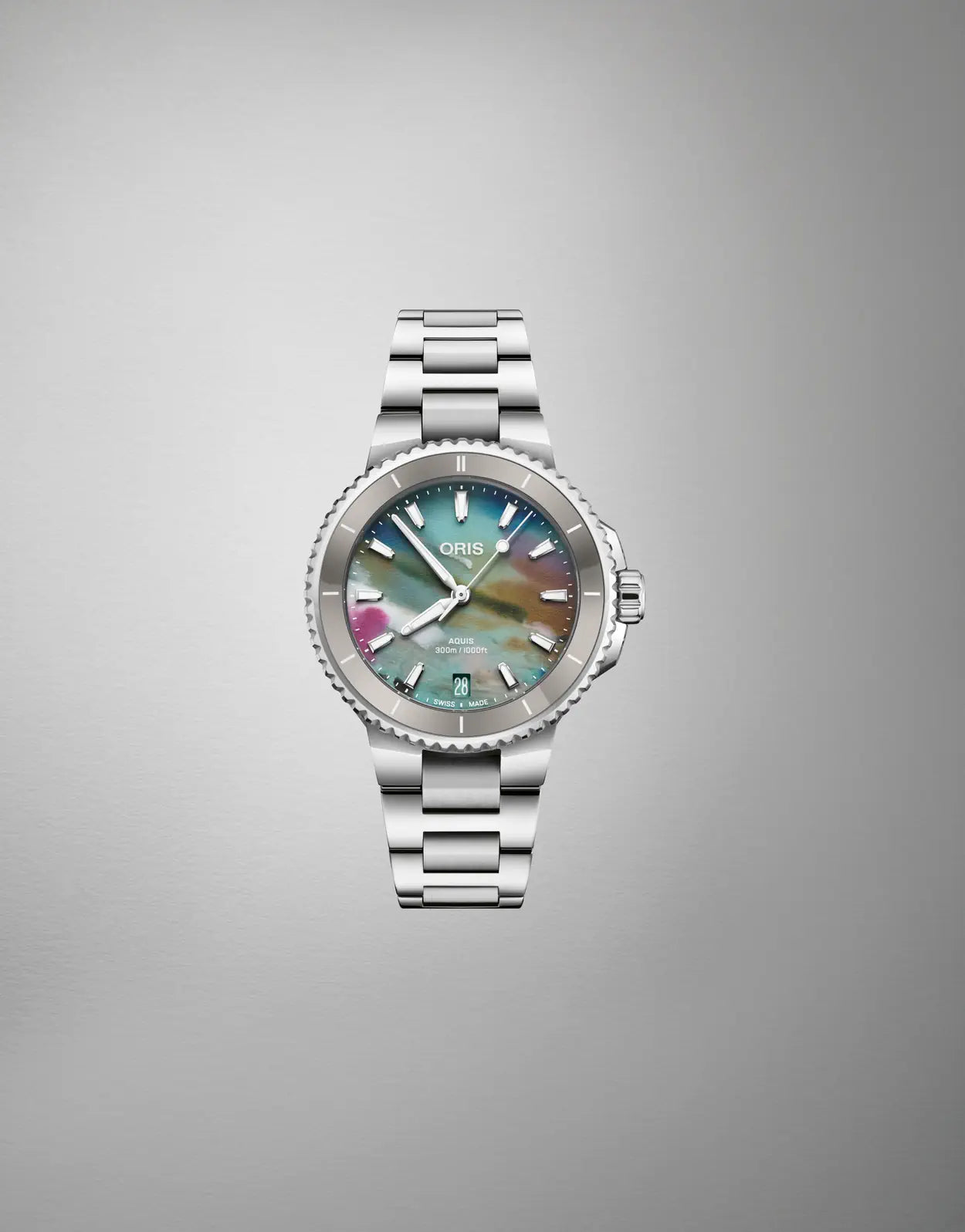 ORIS Aquis Aquis Date Upcycle  01 733 7792 4150-07 8 19 05P