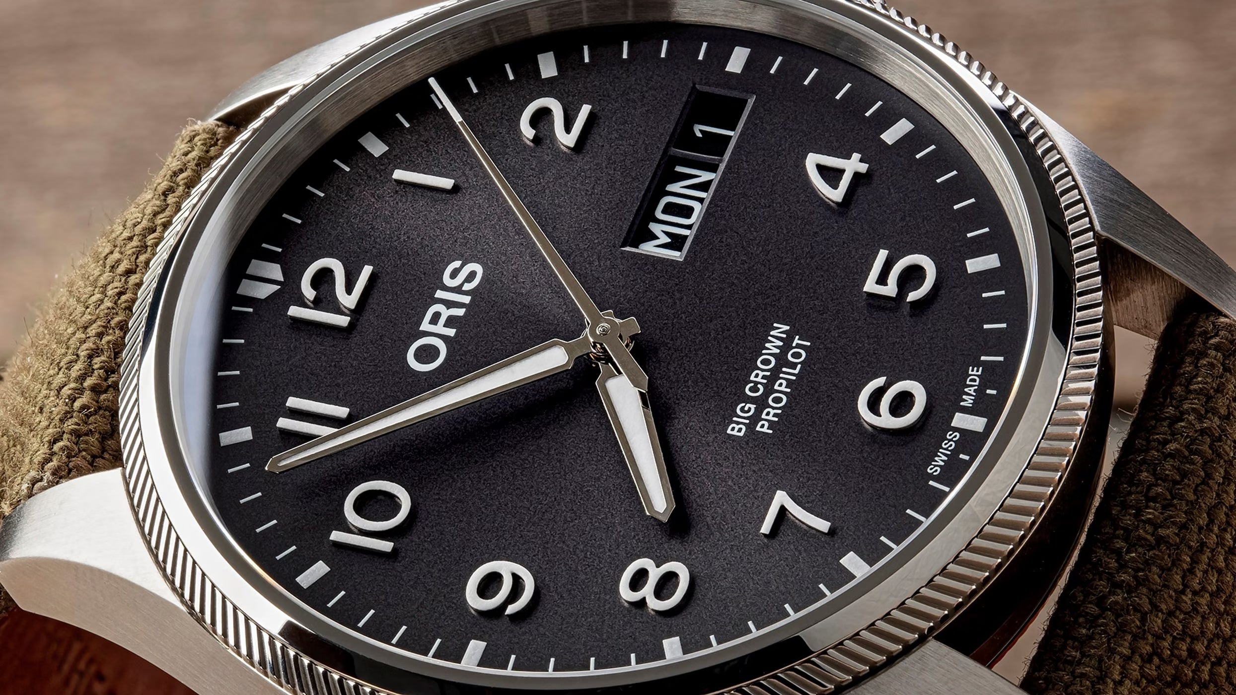 ORIS ProPilot Big Crown ProPilot Big Day Date 01 752 7760 4063-07 3 22 02LC
