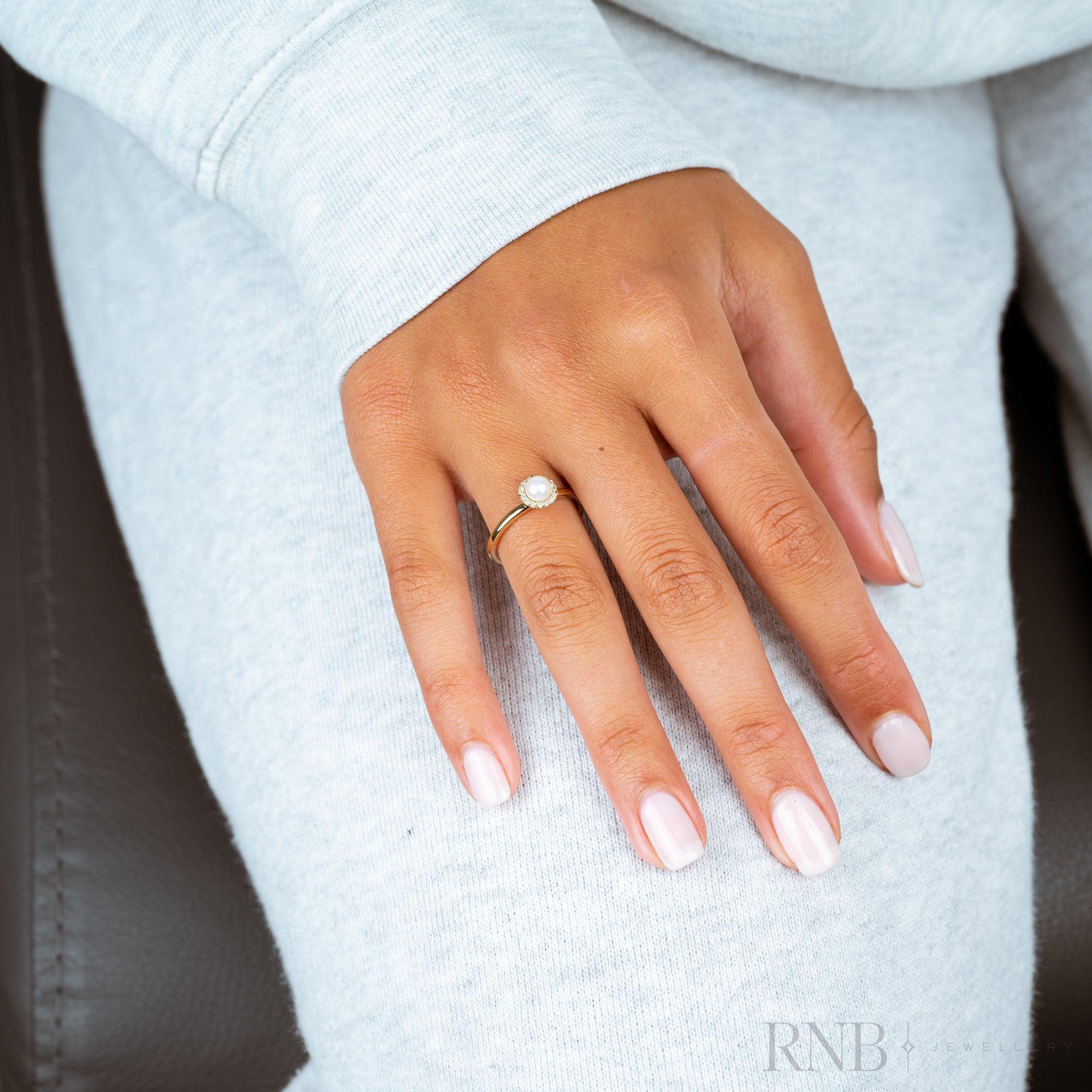 Pearl & Halo Diamond Ring