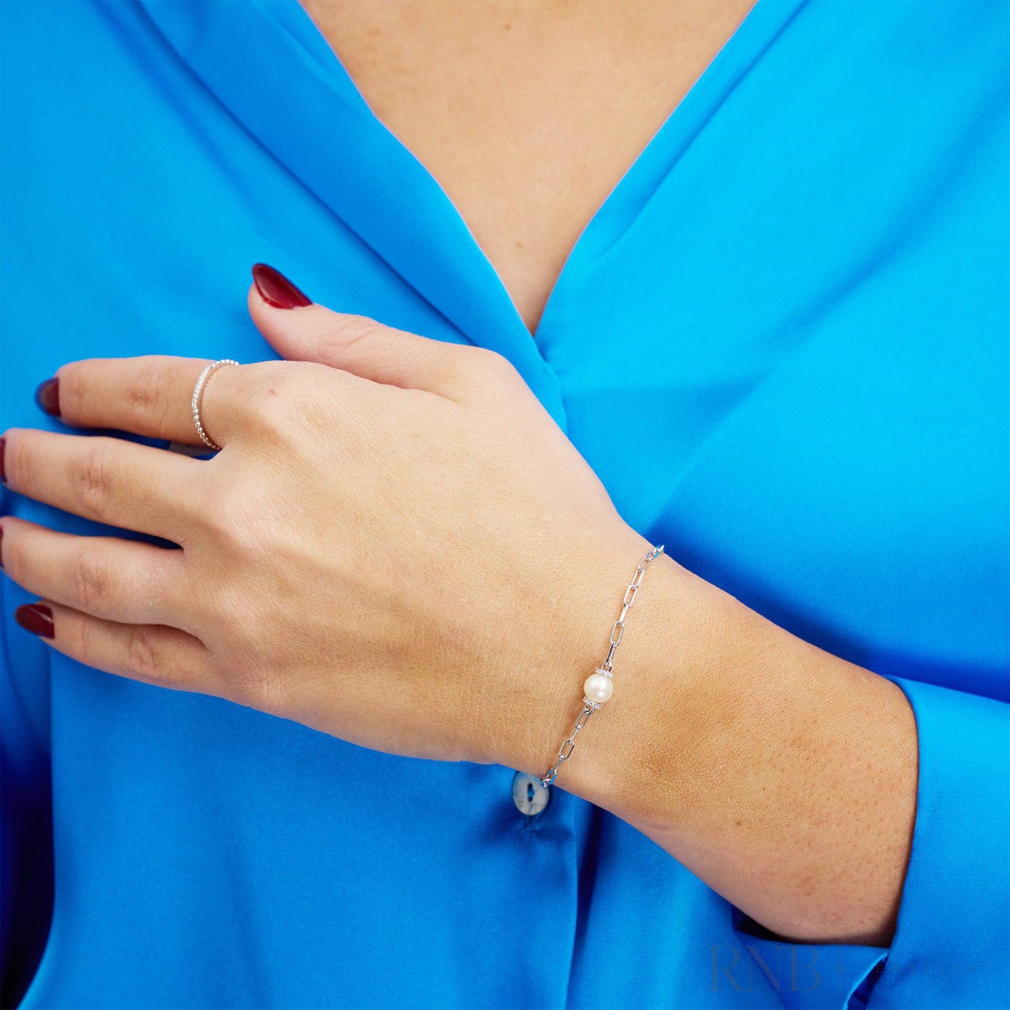 Link Chain with Pearl & Diamond Bracelet