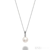 Cultured Pearl & Solitaire Diamond Pendant