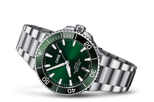 ORIS AQUIS DATE GREEN DIAL 41.5MM 01 733 7766 4157-07 8 22 05PEB