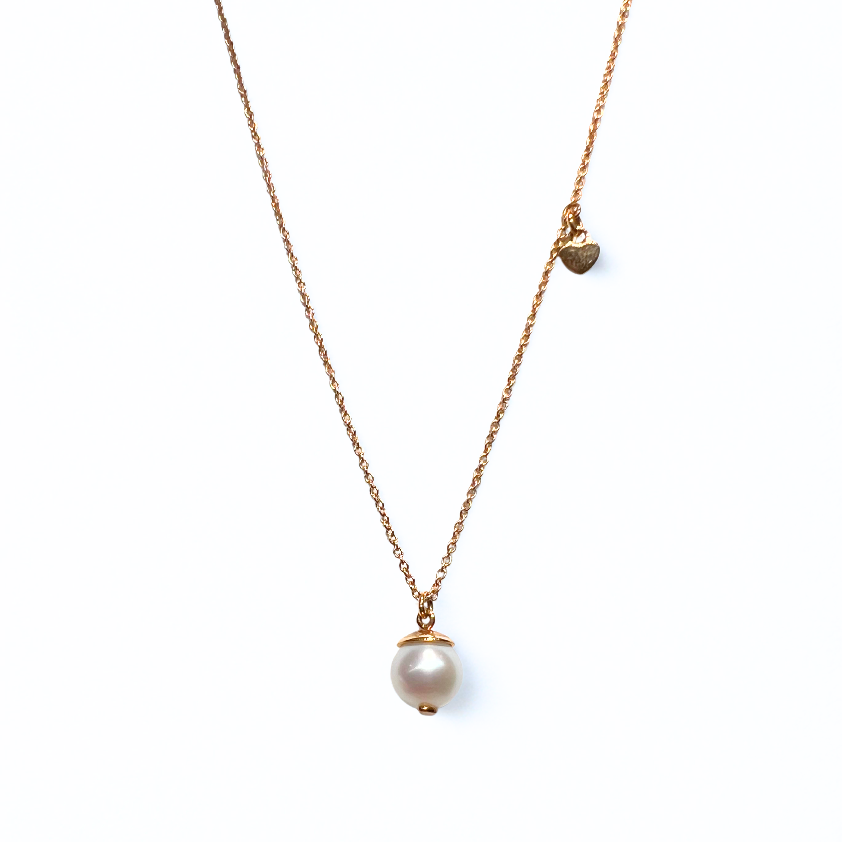 Rose Gold Pearl Necklace