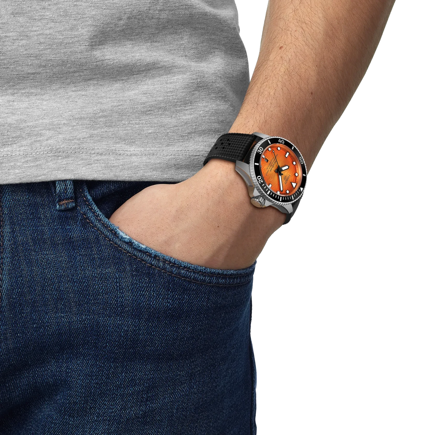 Tissot Seastar 2000 44mm T1209071728100