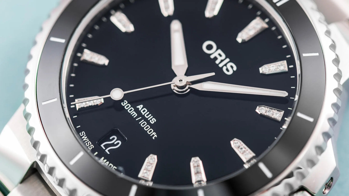 ORIS Aquis Aquis Date Diamonds  01 733 7792 4194-07 8 19 05P