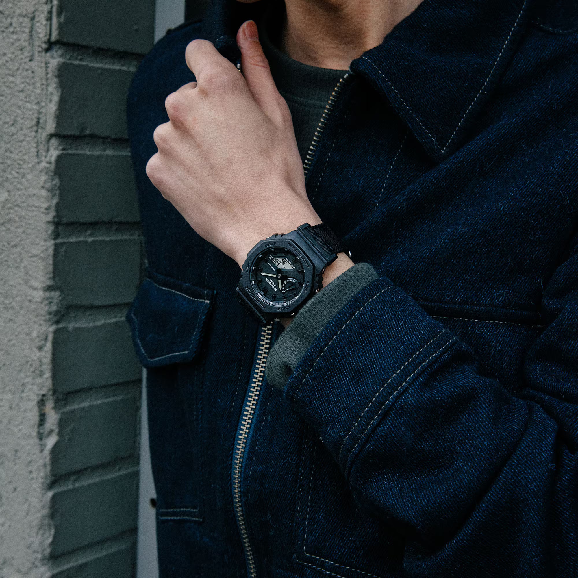 CASIO G-SHOCK ANALOG-DIGITAL 2100 Series GA-2100BCE-1A