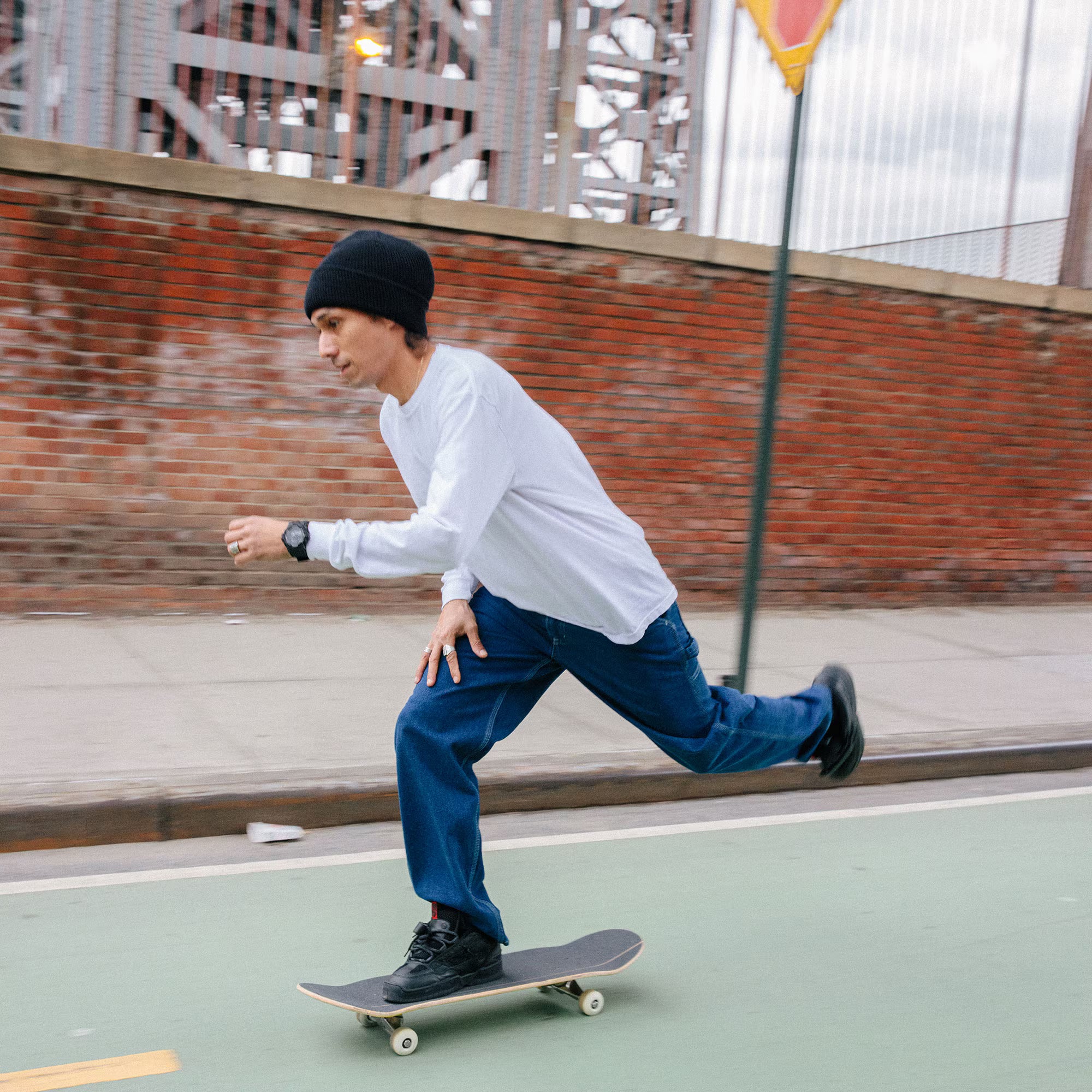 CASIO G-SHOCK ANALOG-DIGITAL GA-700 SERIES GA-700BCE-1A