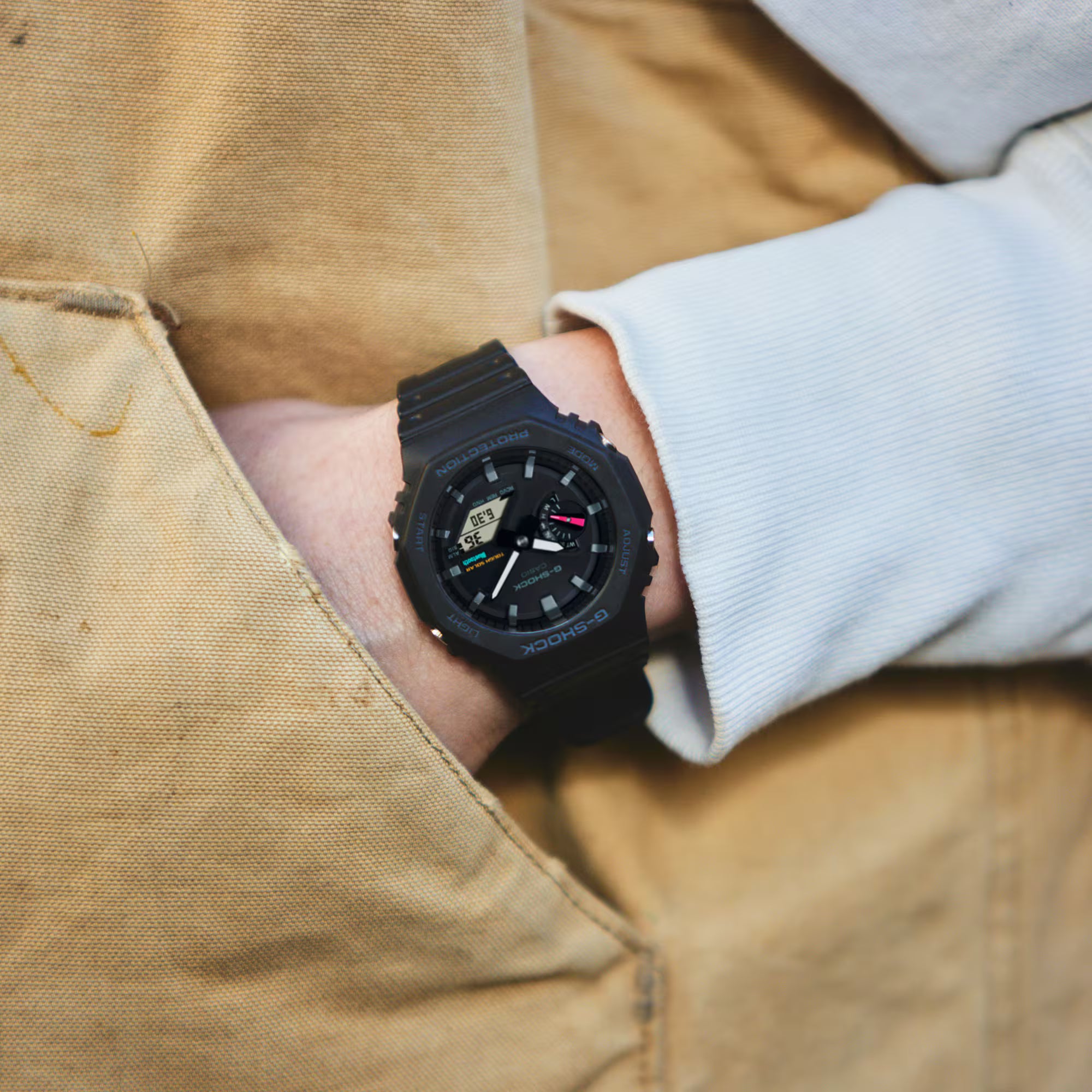 CASIO G-SHOCK ANALOG-DIGITAL 2100 Series GA-B2100-1A