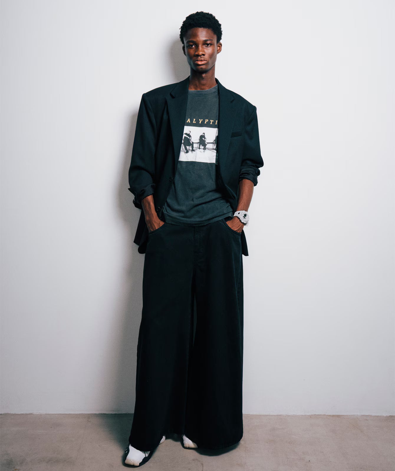 CASIO G-SHOCK ANALOG-DIGITAL GA-V01 SERIES GA-V01-7A