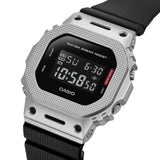 CASIO  G-SHOCK G-STEEL 5600 SERIES GM-5600M-1