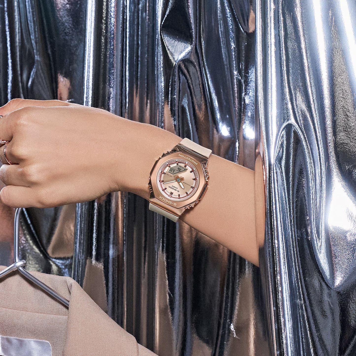 CASIO  G-SHOCK ANALOG-DIGITAL WOMEN GM-S2110PG-4A