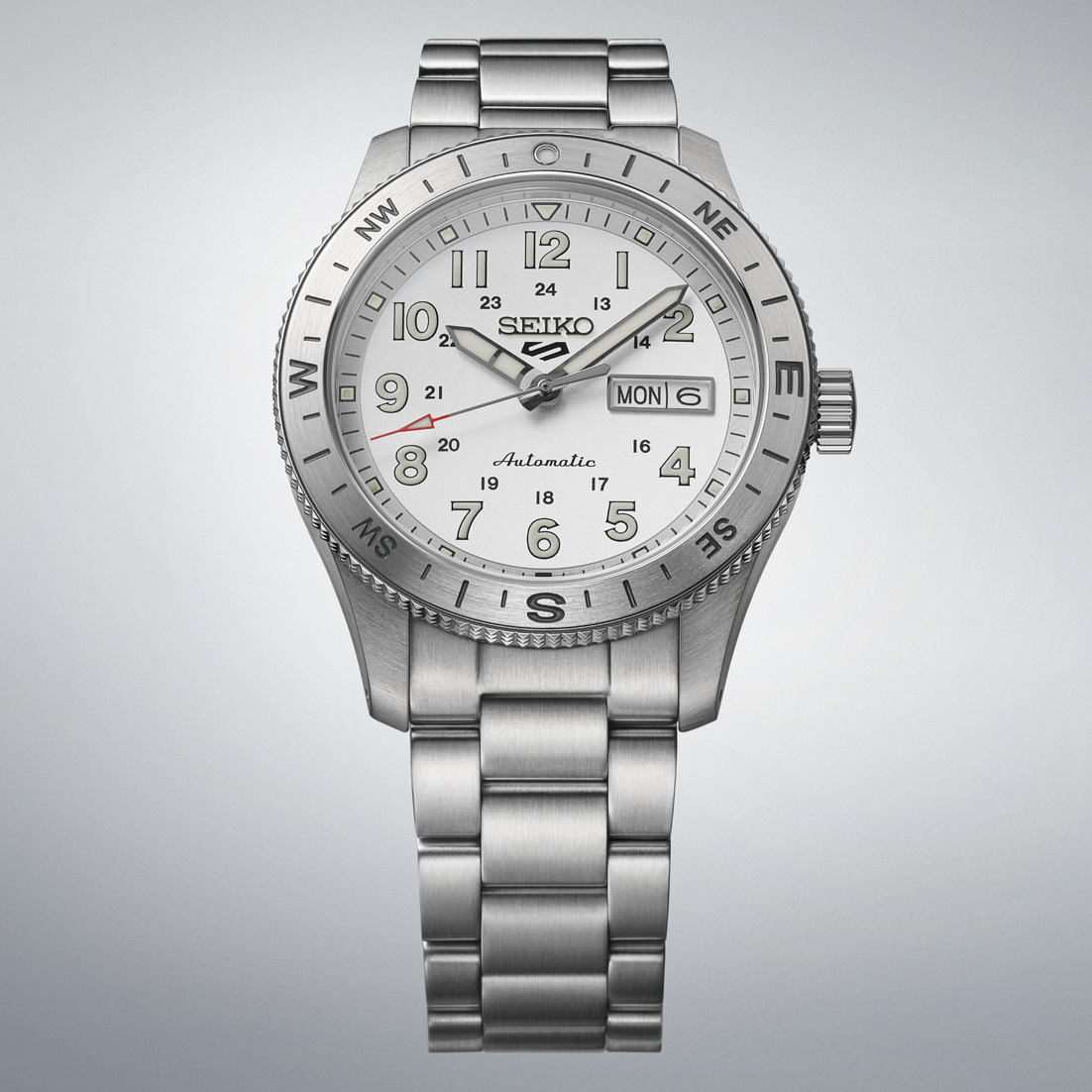 Seiko 5 Sports Field series HDB007