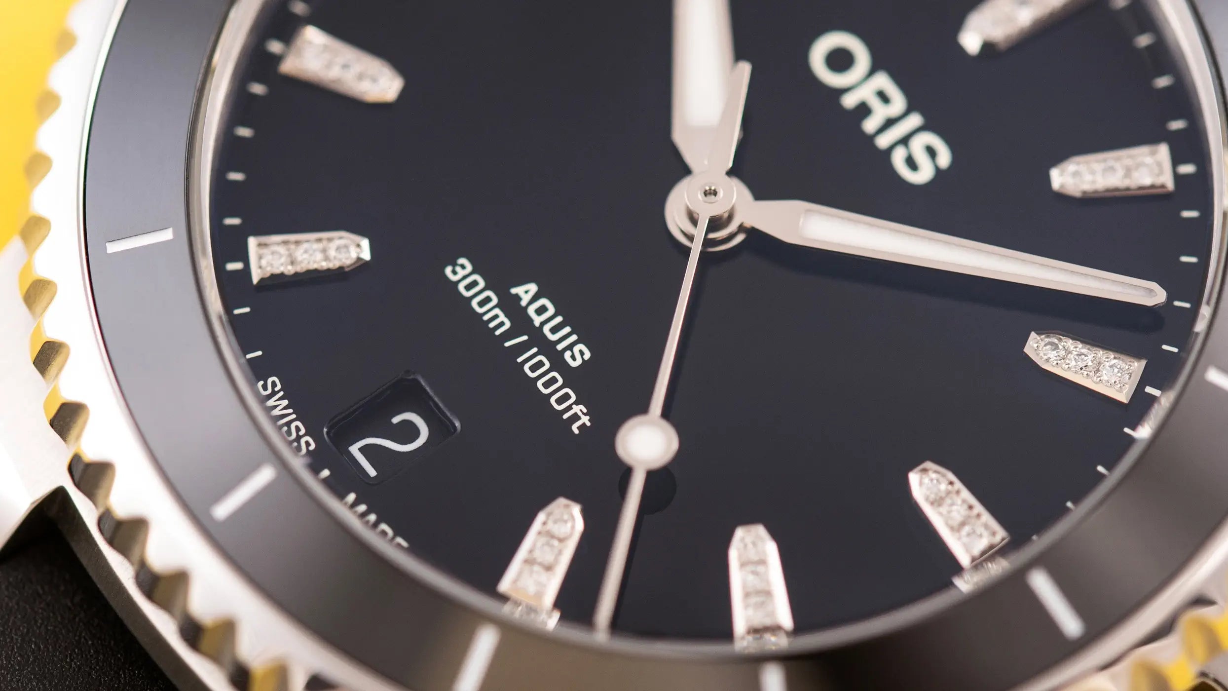 ORIS Aquis Date Diamonds 01 733 7792 4194-07 4 19 64FC
