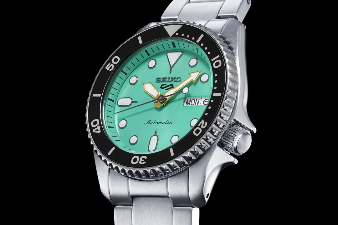 Seiko 5 Sports 38mm SRPK33