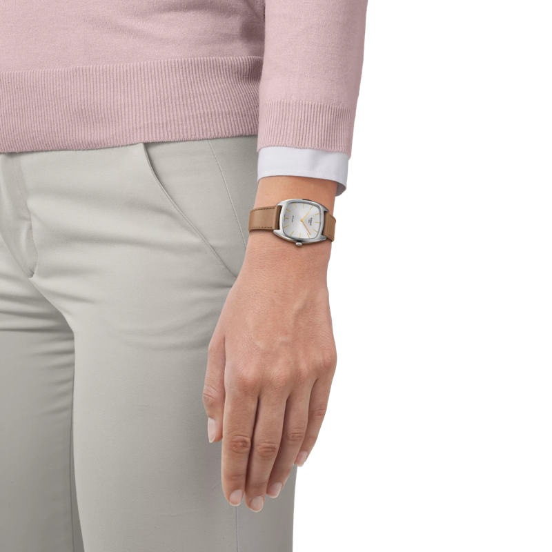Tissot Stylist 32x32mm T1599091603100