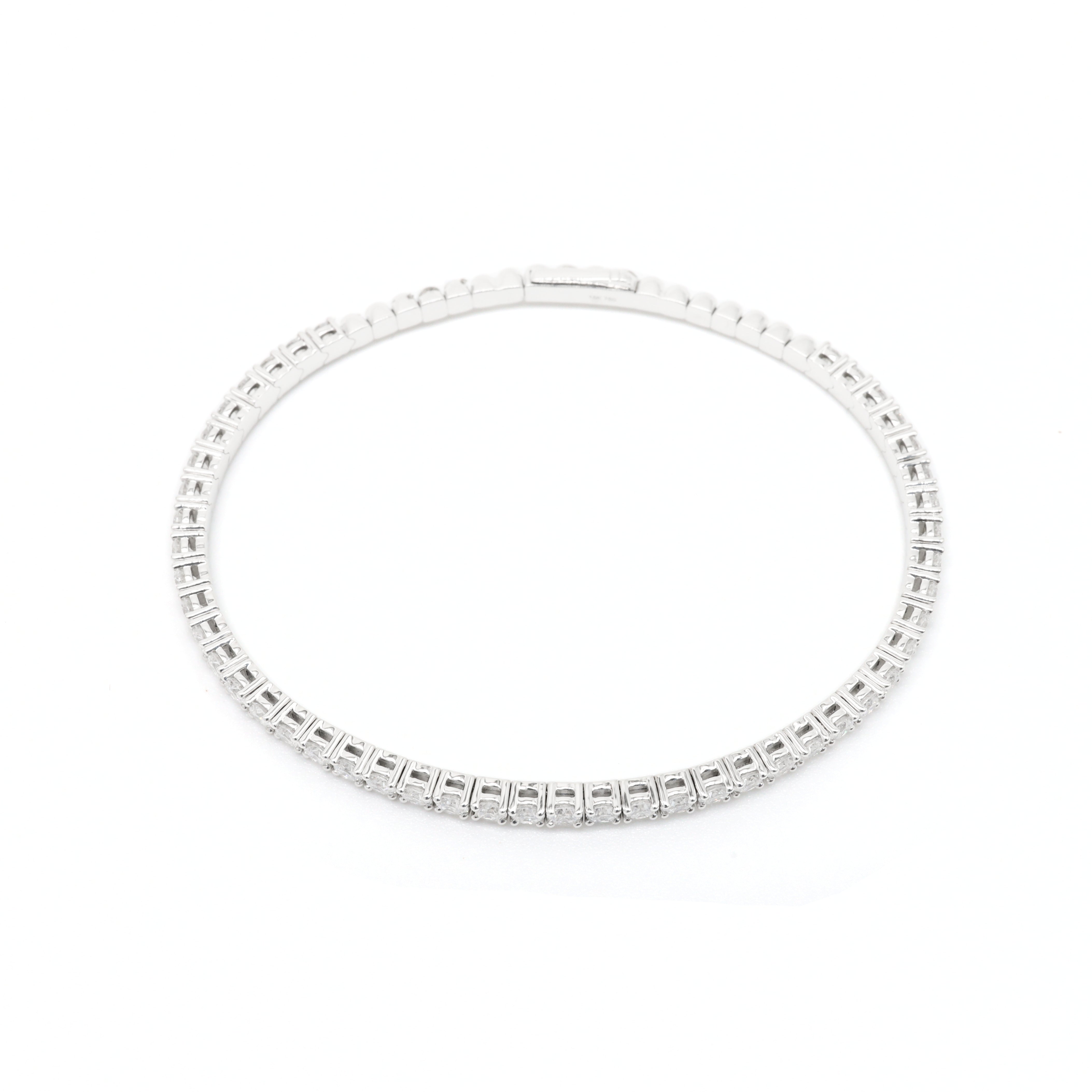 Lab Grown Round Brilliant Diamond Tennis Bangle