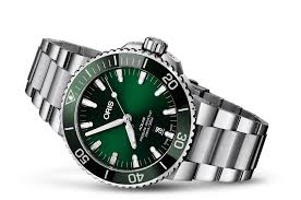 ORIS AQUIS DATE GREEN DIAL 43.5MM 01 733 7730 4157-07 8 24 05PEB