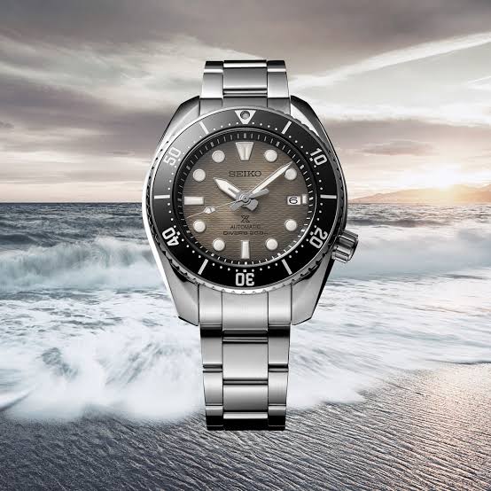 Seiko Prospex SUMO Automatic watch SPB323