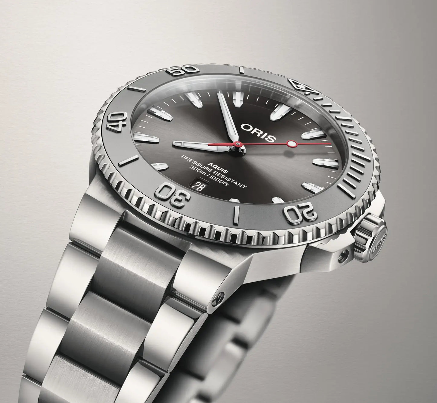 ORIS Aquis Date Relief  01 733 7789 4153-07 8 23 04PEB
