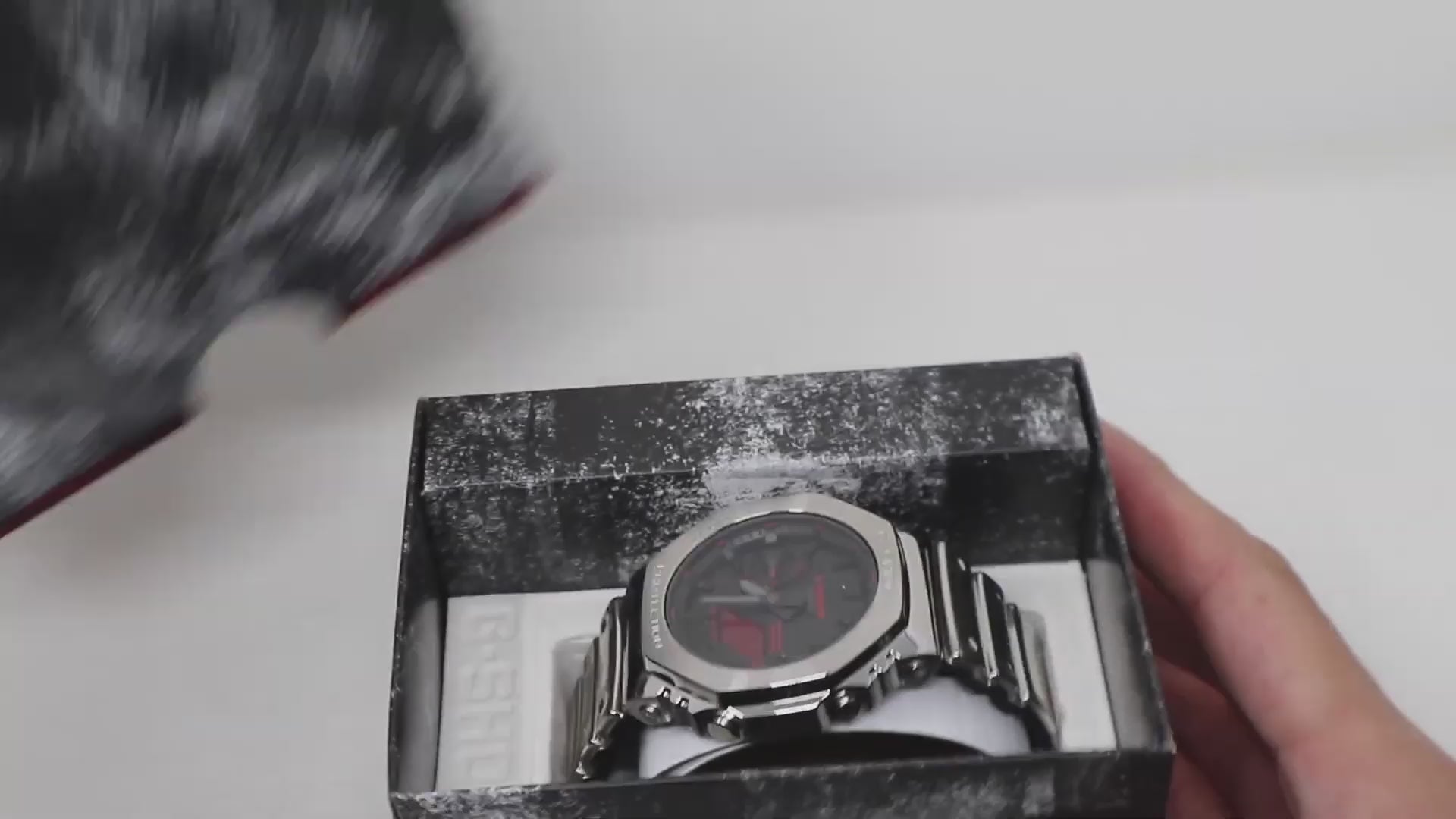CASIO G-SHOCK FINE METALLIC SERIES ANALOG-DIGITAL 2100 Series GM-2100YRA-8A