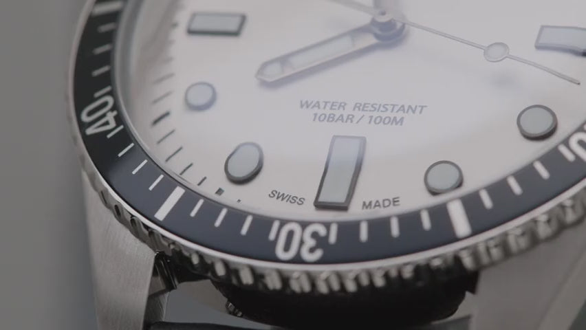ORIS Divers ORIS SOCIAL CLUB AMSTERDAM CAD3,650.00 Reference 01 733 7707 4051 OSC-AMS-Set