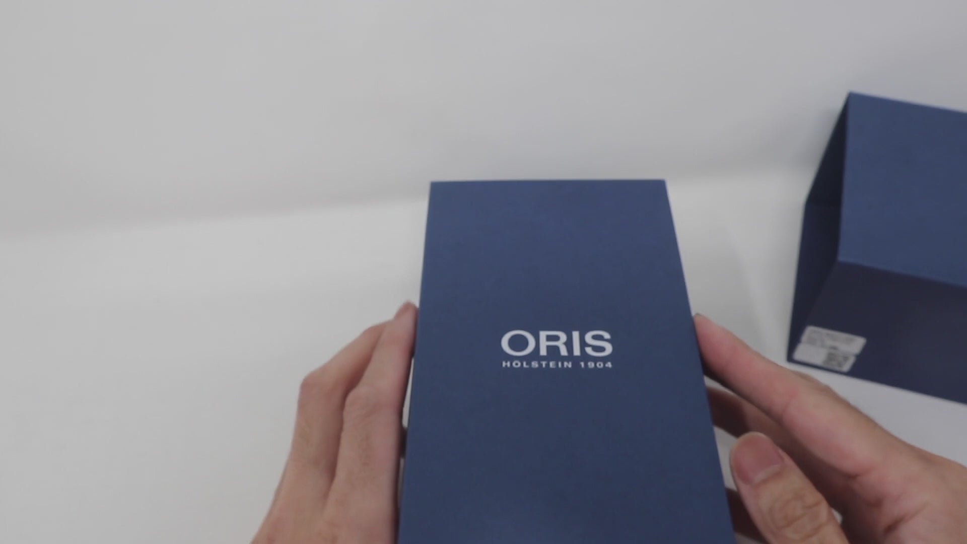 Oris Aquis Date 01 733 7789 4135-07 8 23 04PEB