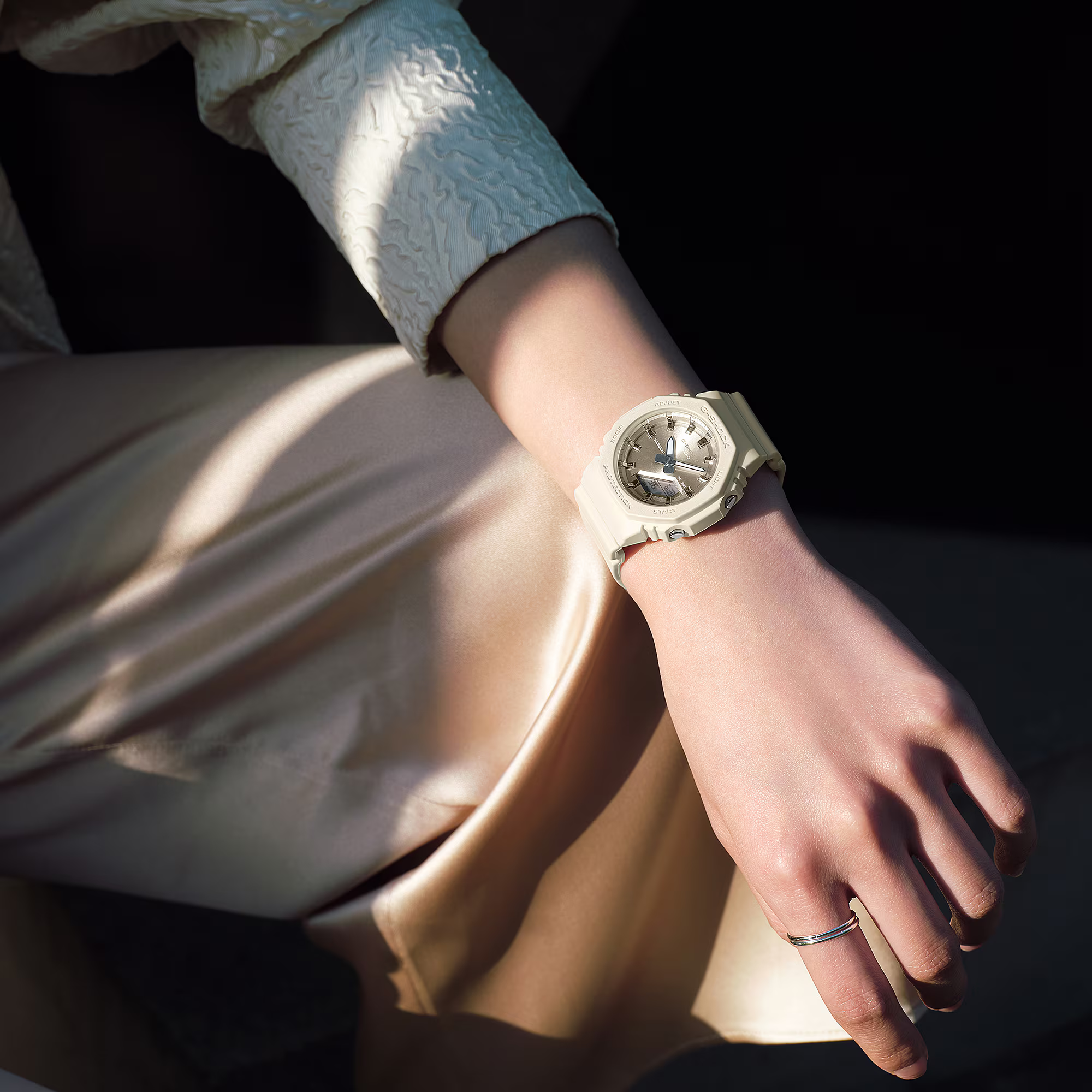 CASIO G-SHOCK ANALOG-DIGITAL WOMEN GMA-P2100ST-7A