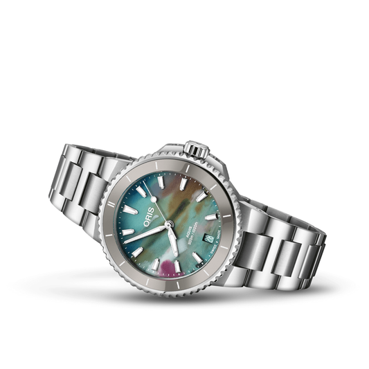 ORIS Aquis Aquis Date Upcycle  01 733 7792 4150-07 8 19 05P