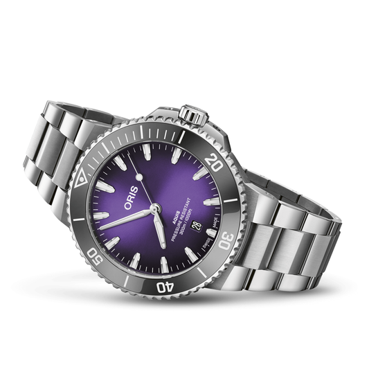 ORIS Aquis Date Taste of Summer 01 733 7789 4158-07 8 23 04PEB